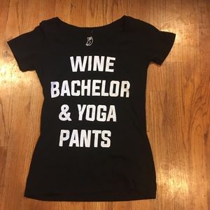 Black short sleeve tee shirt (5 for $25)🎈🎁